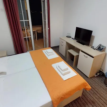 Hotel Belveder Pag Town