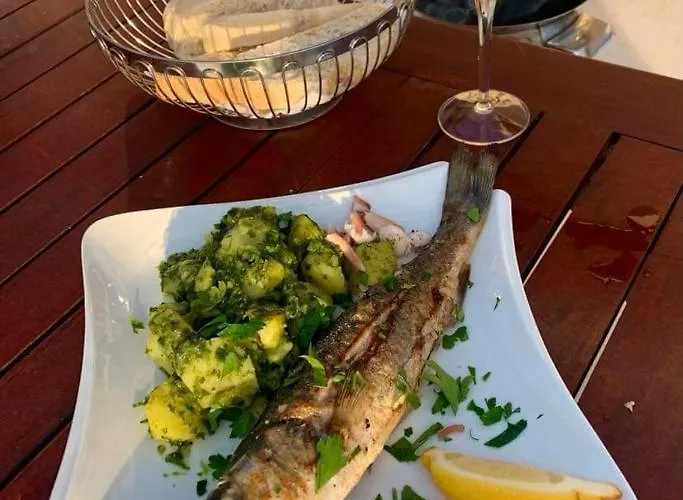 Hotel Belveder Pag Town