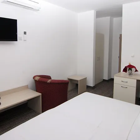 贝尔维德尔酒店 帕格