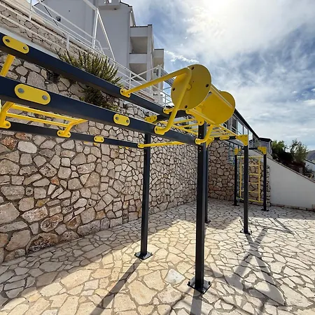 Belveder 4* Pag Town