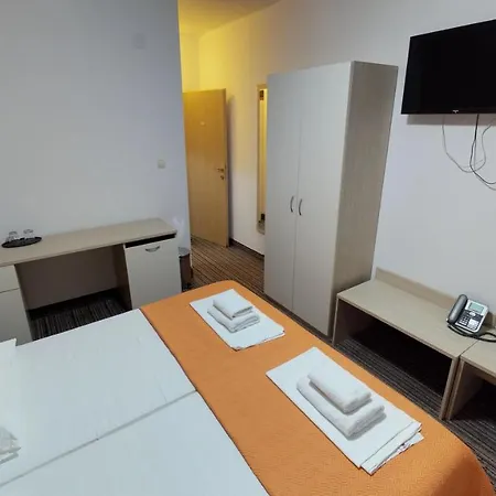 贝尔维德尔酒店 酒店 帕格